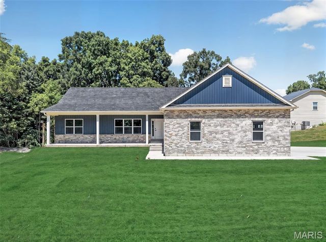 130 Bristol Ridge Drive, Troy, MO 63379