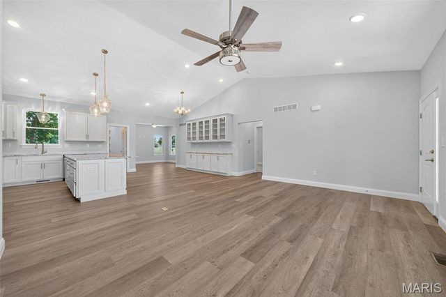 130 Bristol Ridge Drive, Troy, MO 63379