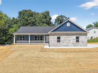 130 Bristol Ridge Drive, Troy, MO 63379