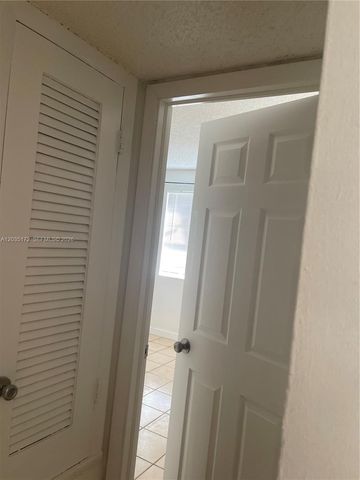 17255 SW 95th Ave 132, Palmetto Bay, FL 33157