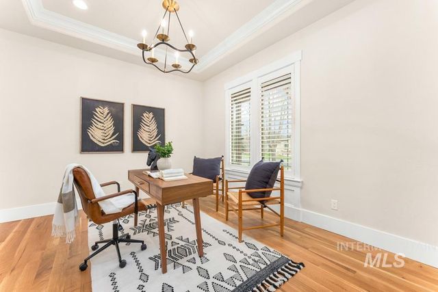 1049 E Riversong Dr, Eagle, ID 83616