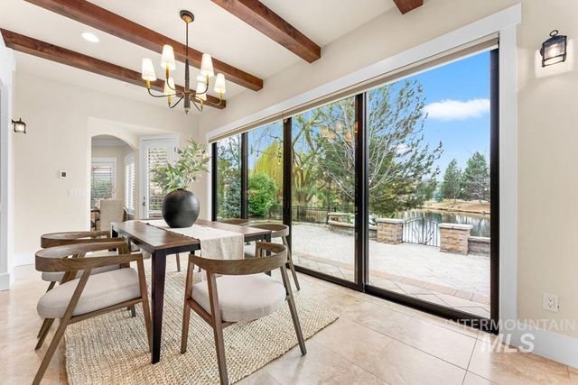 1049 E Riversong Dr, Eagle, ID 83616