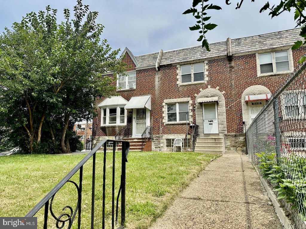 2235 PRINCETON AVE, PHILADELPHIA, PA 19149 — photo 2