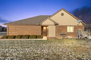 46784 Country Lane, Macomb, MI 48044