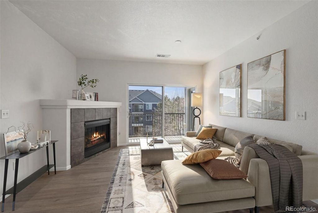 4451 S Ammons Street 301, Littleton, CO 80123