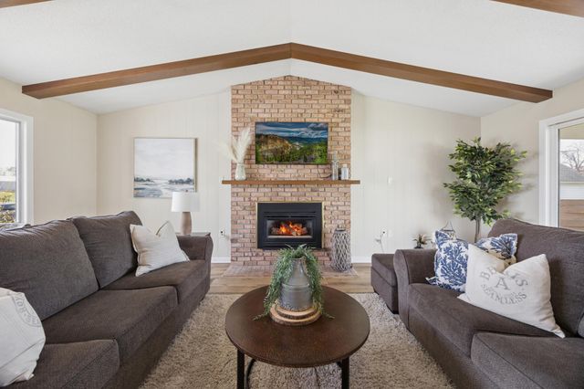 3590 Laverne Avenue N, Lake Elmo, MN 55042
