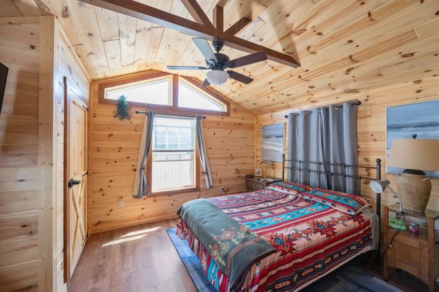 1700 FRANKS RD, Sugar Tree, TN 38380