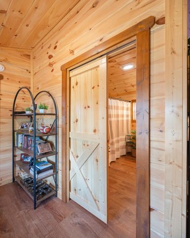 1700 FRANKS RD, Sugar Tree, TN 38380