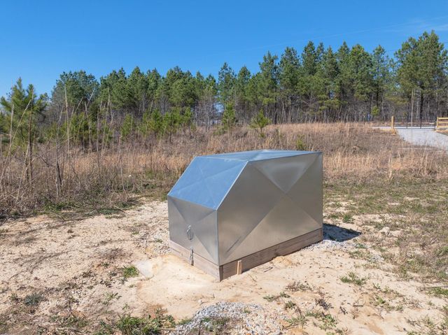 1700 FRANKS RD, Sugar Tree, TN 38380