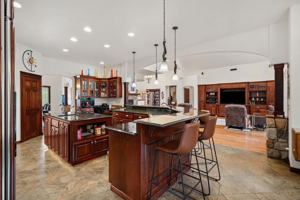 21615 N Green Pine Ln, Colbert, WA 99005 photo 24