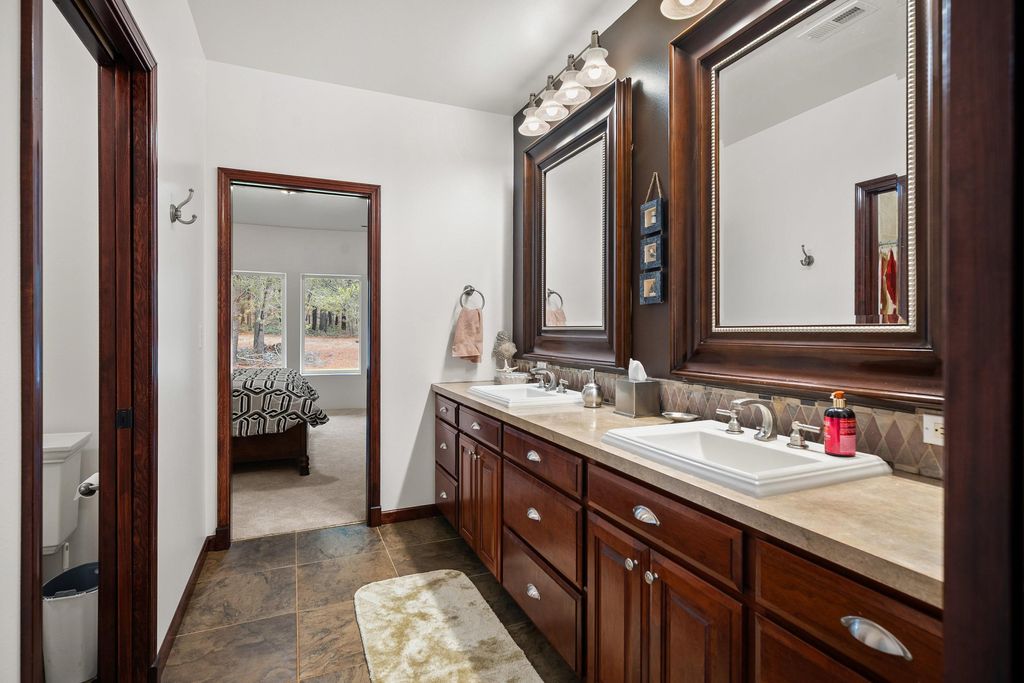 21615 N Green Pine Ln, Colbert, WA 99005 photo 36