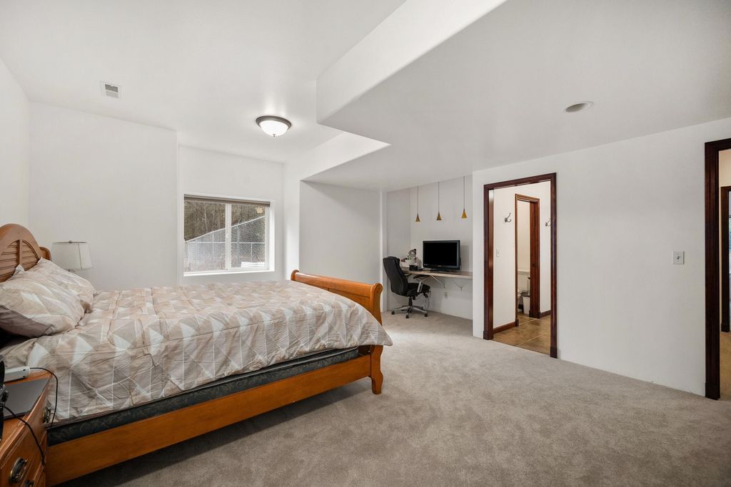 21615 N Green Pine Ln, Colbert, WA 99005 photo 38