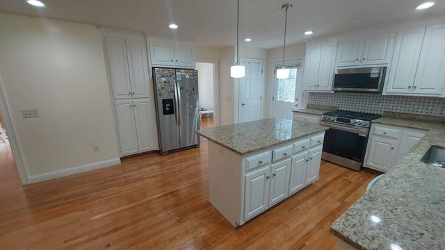339 Poplar St., Boston, MA 02131