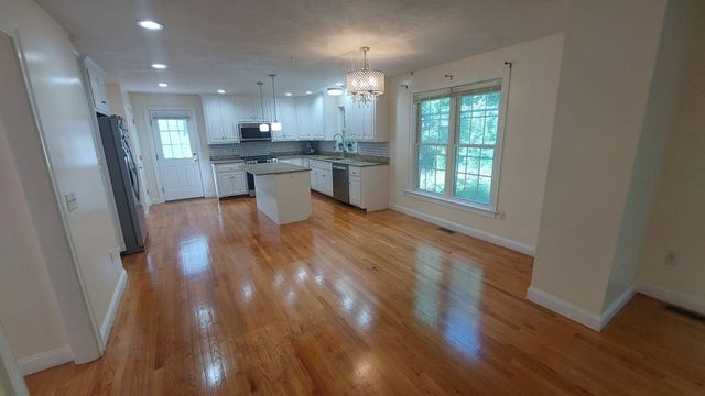 339 Poplar St., Boston, MA 02131