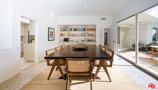 1121 Loma Vista Drive, Beverly Hills, CA 90210