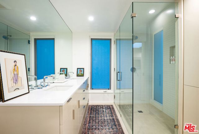 1121 Loma Vista Drive, Beverly Hills, CA 90210