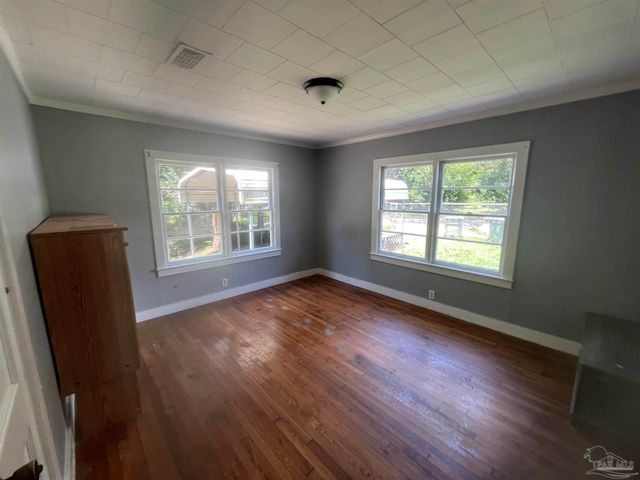 3115 W Gadsden St, Pensacola, FL 32501