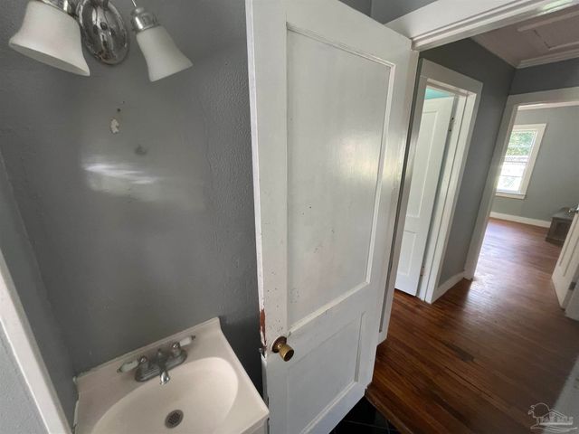 3115 W Gadsden St, Pensacola, FL 32501