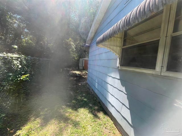 3115 W Gadsden St, Pensacola, FL 32501