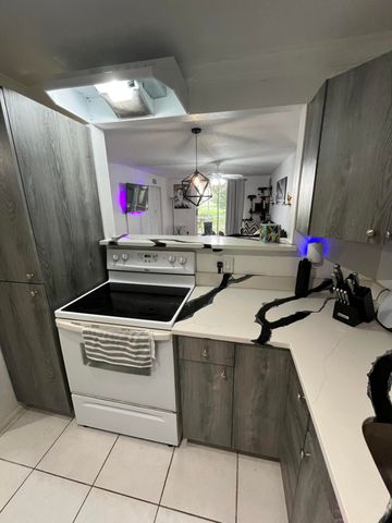 5961 NW 2nd Avenue 108, Boca Raton, FL 33487