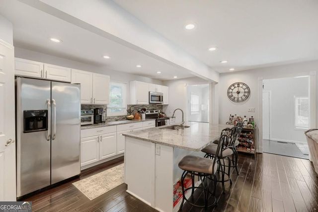 2702 White Oak Drive, Decatur, GA 30032