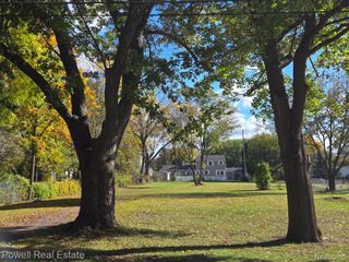 4139 Moulton Drive, Flint, MI 48507