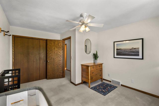 413 8th Street, New Glarus, WI 53574