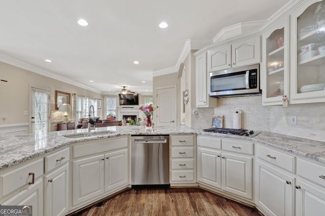 530 Bircham Way, Roswell, GA 30075