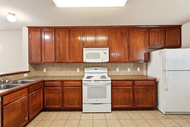 3528 KIMBERLY Lane, Balch Springs, TX 75180