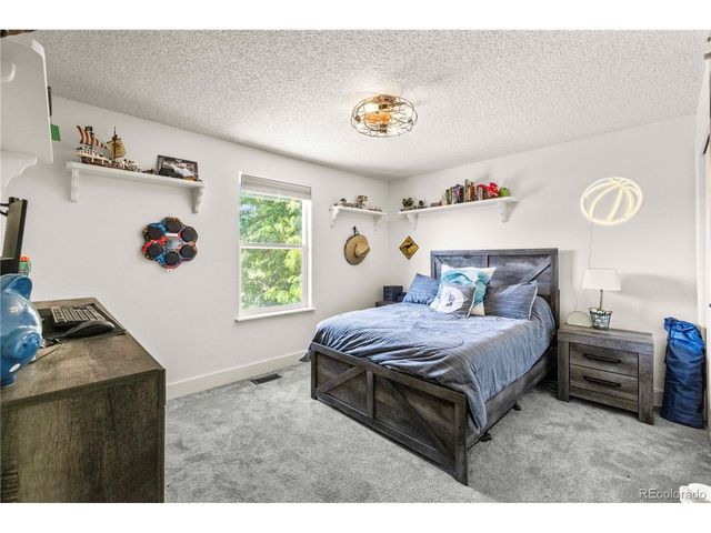 224 Hill Ct, Castle Rock, CO 80104
