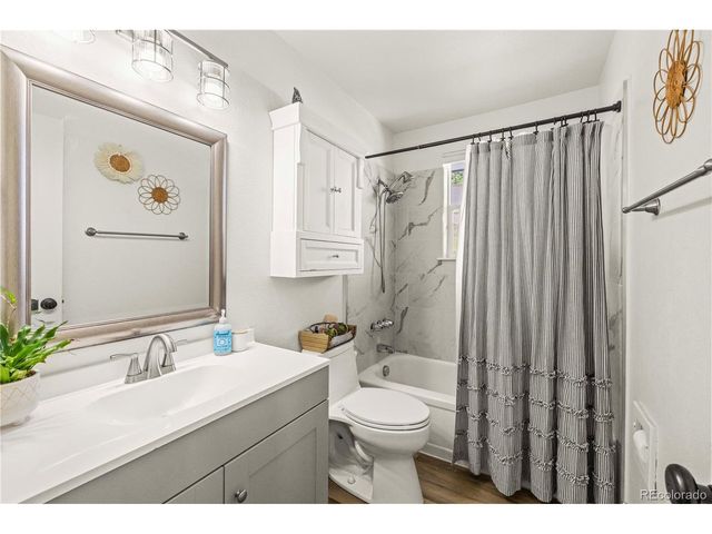224 Hill Ct, Castle Rock, CO 80104