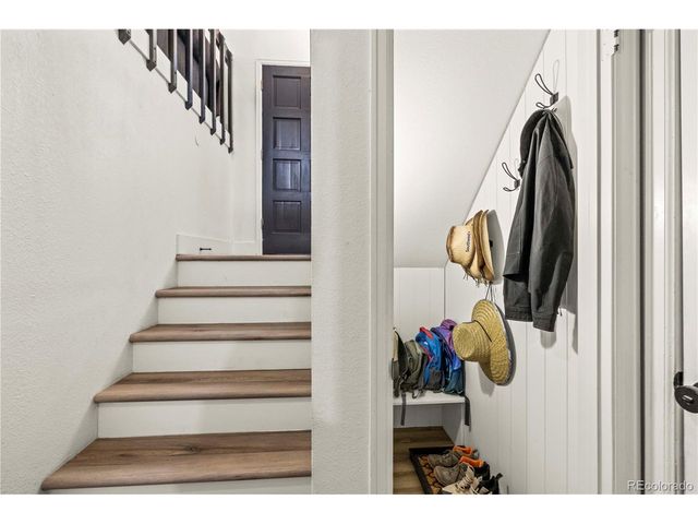 224 Hill Ct, Castle Rock, CO 80104