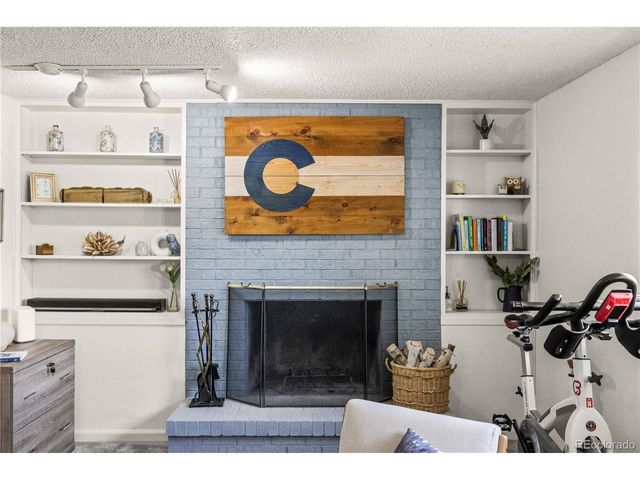 224 Hill Ct, Castle Rock, CO 80104