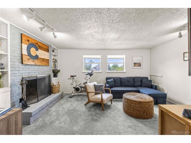 224 Hill Ct, Castle Rock, CO 80104