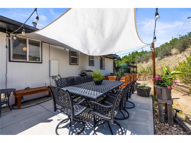 224 Hill Ct, Castle Rock, CO 80104