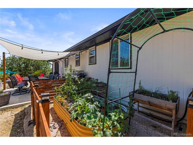 224 Hill Ct, Castle Rock, CO 80104