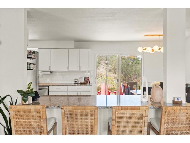 224 Hill Ct, Castle Rock, CO 80104