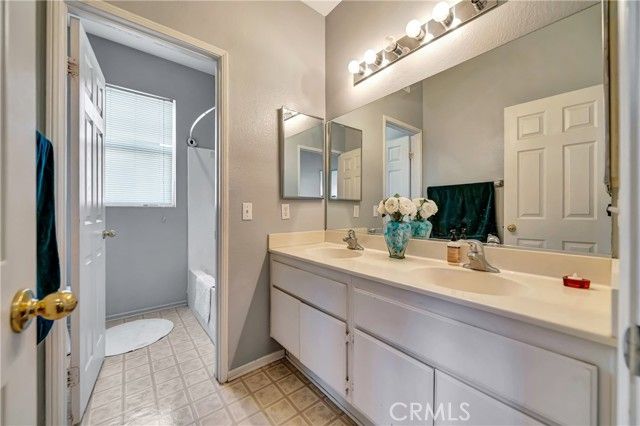 5818 W Avenue J15, Lancaster, CA 93536