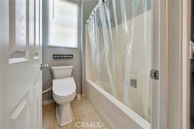 5818 W Avenue J15, Lancaster, CA 93536