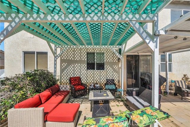 5818 W Avenue J15, Lancaster, CA 93536