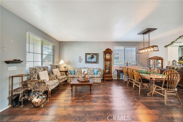 5818 W Avenue J15, Lancaster, CA 93536