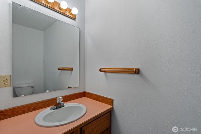 4701 Osprey Drive NE, Tacoma, WA 98422
