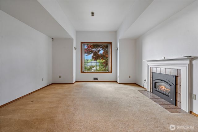 4701 Osprey Drive NE, Tacoma, WA 98422