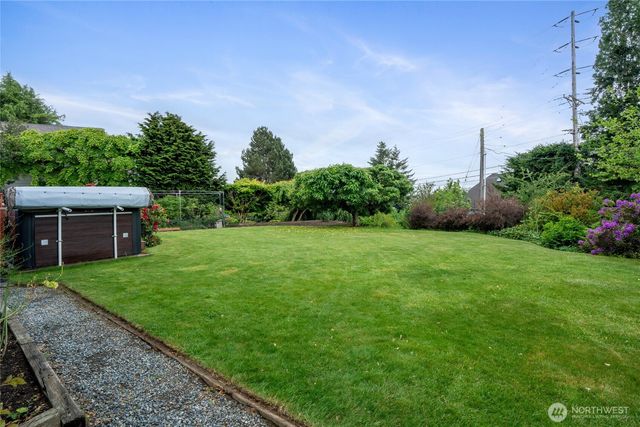 4701 Osprey Drive NE, Tacoma, WA 98422
