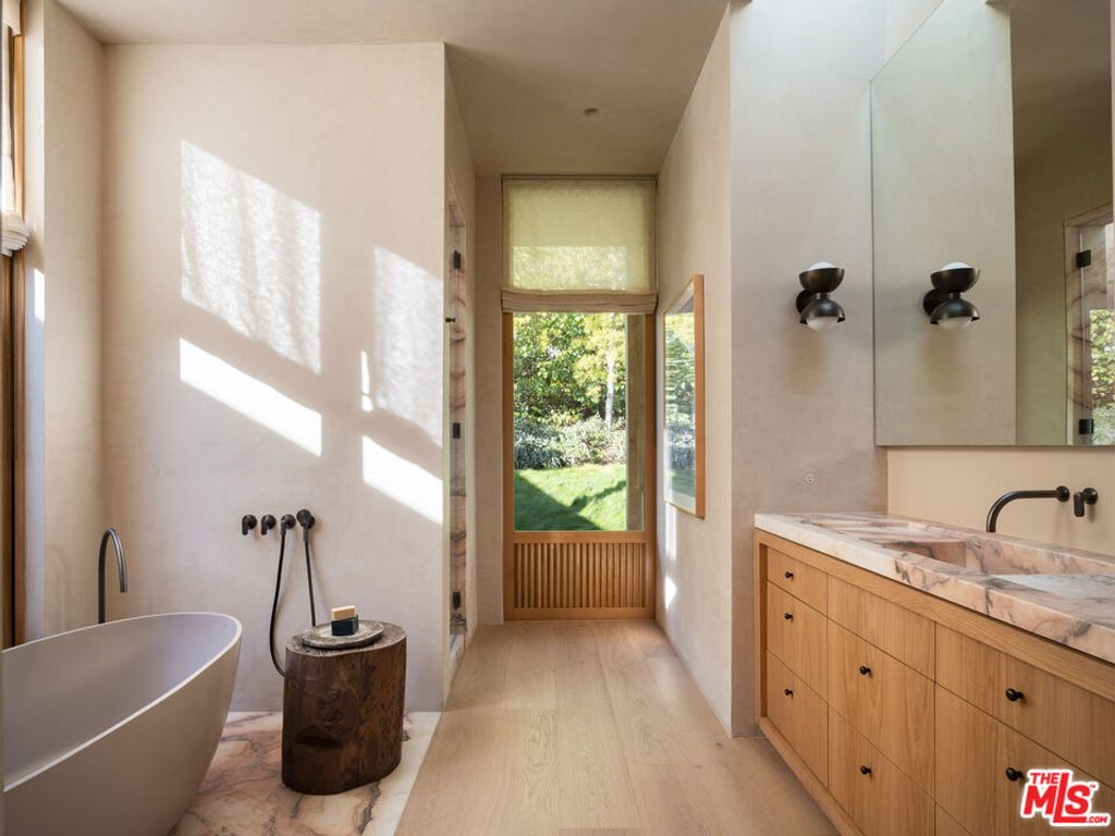 Image 18 of property listing at 620 Stone Meadow Lane, Santa Barbara, CA 93108