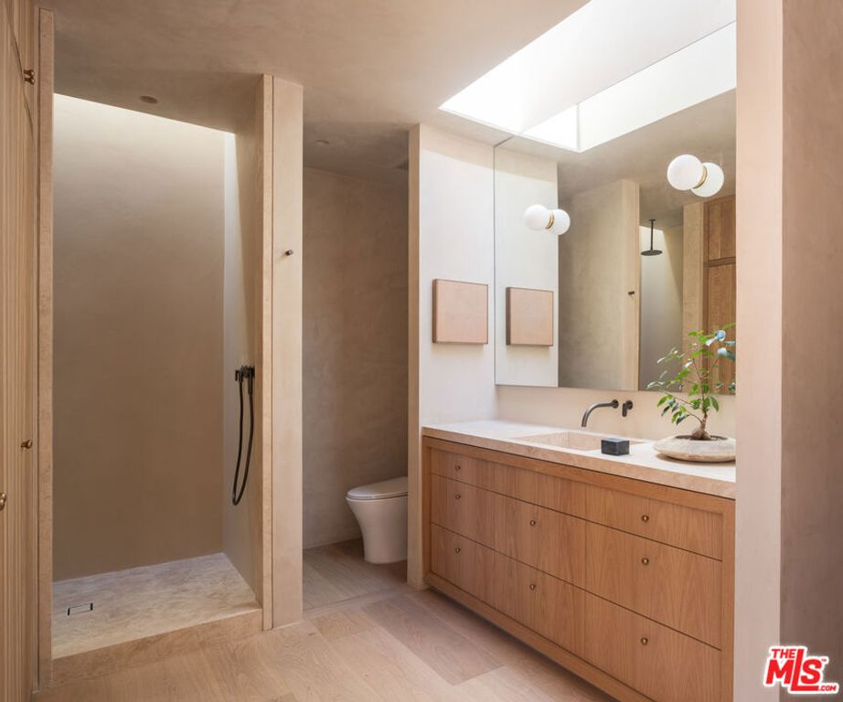 Image 29 of property listing at 620 Stone Meadow Lane, Santa Barbara, CA 93108