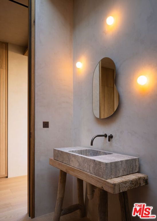 Image 30 of property listing at 620 Stone Meadow Lane, Santa Barbara, CA 93108