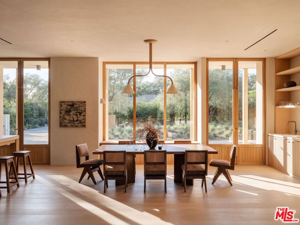 Image 9 of property listing at 620 Stone Meadow Lane, Santa Barbara, CA 93108