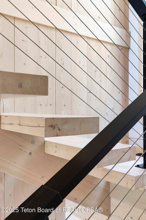 6635 HIGHWAY 22, Wilson, WY 83014 photo 11