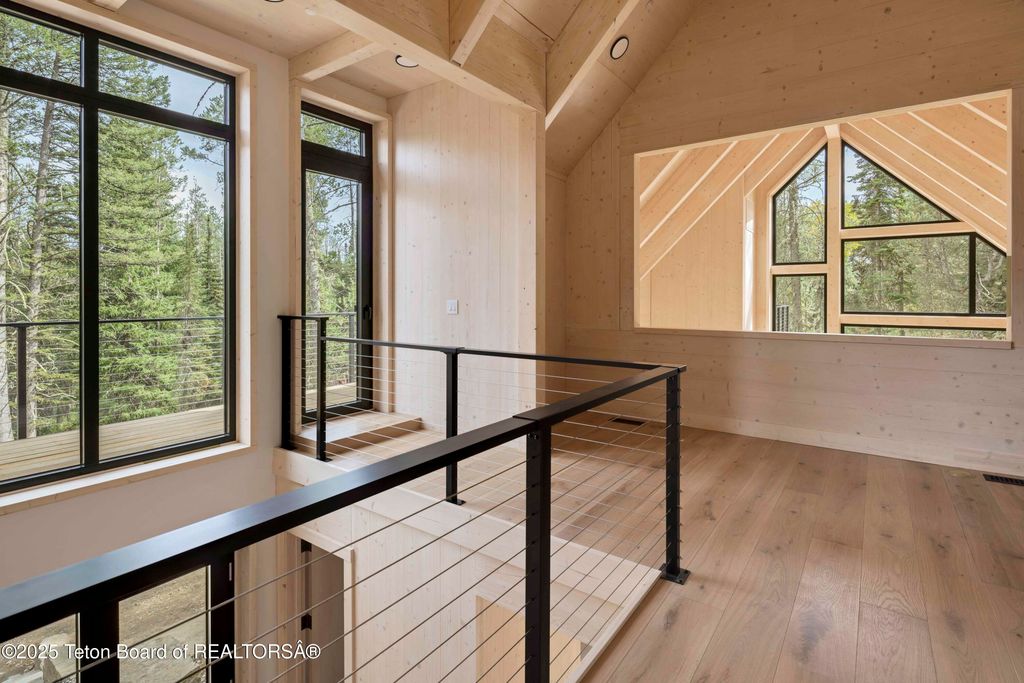 6635 HIGHWAY 22, Wilson, WY 83014 photo 14